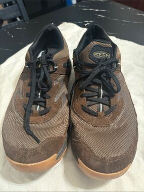Keen Men’s Brown and Black Lace-Up Mesh Suede Sneakers